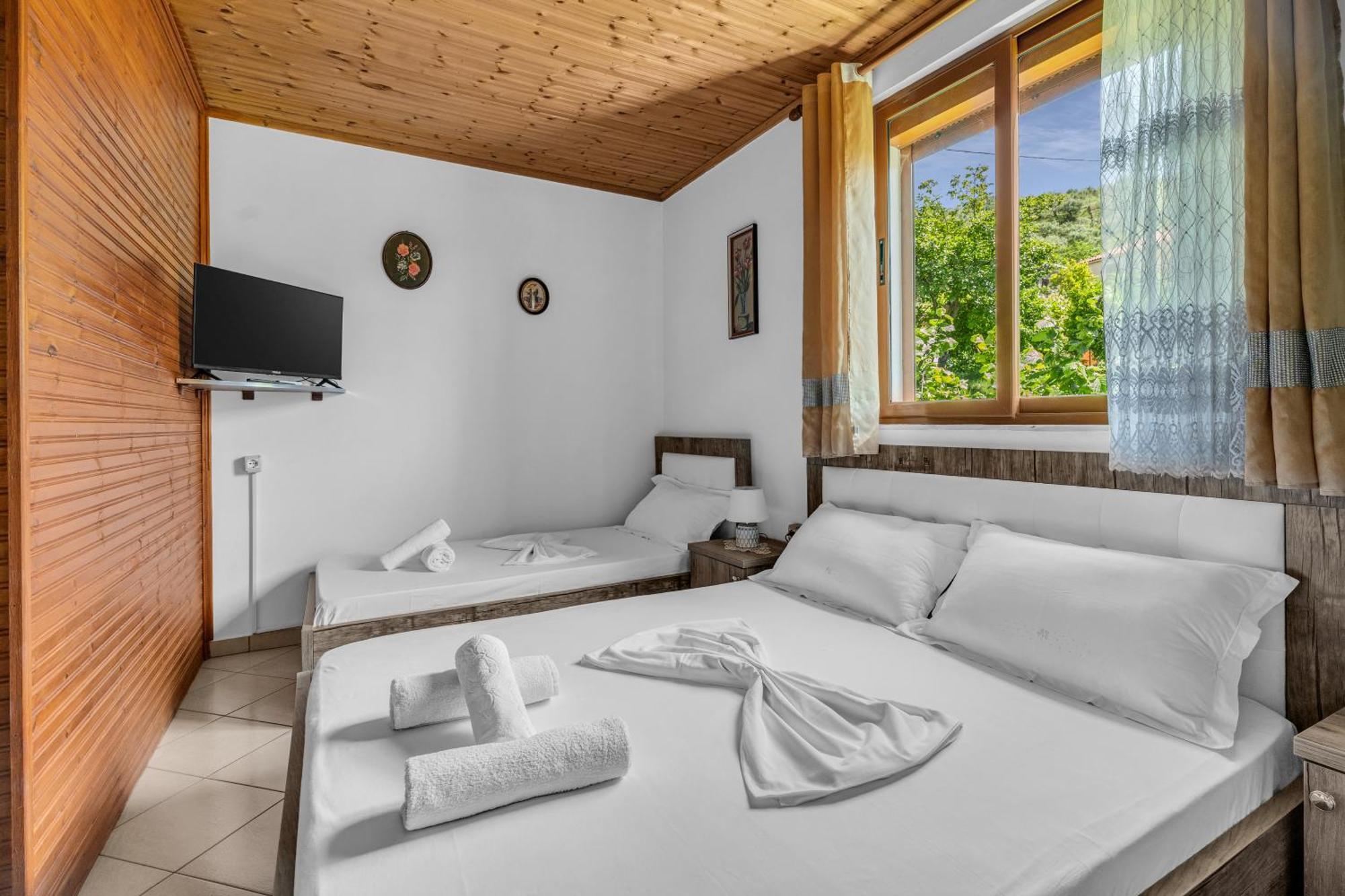 Guesthouse Emiljano 베라트 외부 사진